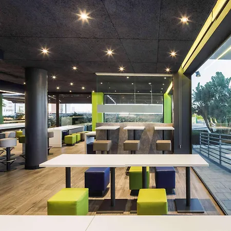 Hotel Ibis Budget Aeropuerto Avenida De Velazquez Malaga