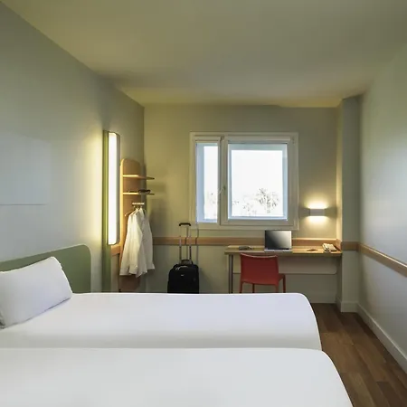 Ibis Budget Aeropuerto Avenida De Velazquez 2* Málaga