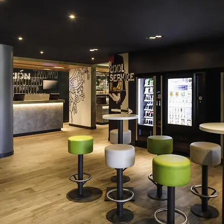 Ibis Budget Aeropuerto Avenida De Velazquez